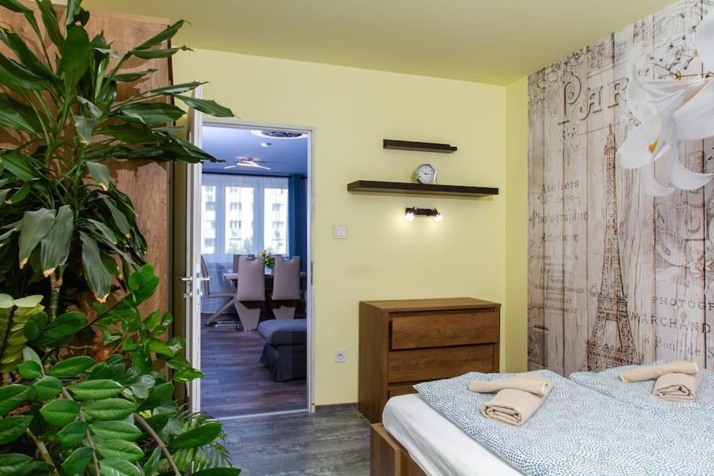 Gery'S Apartman Boedapest Buitenkant foto