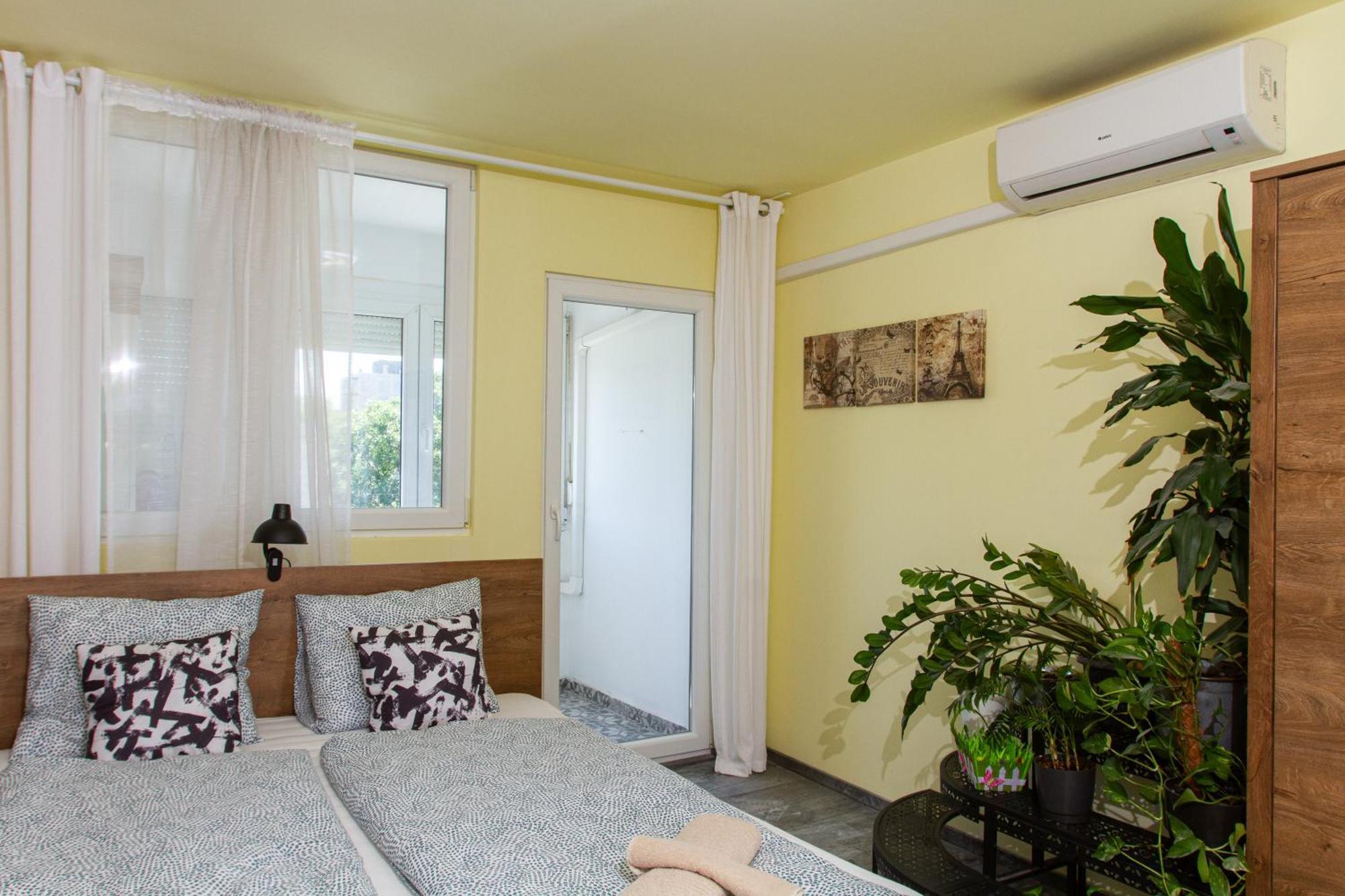 Gery'S Apartman Boedapest Buitenkant foto