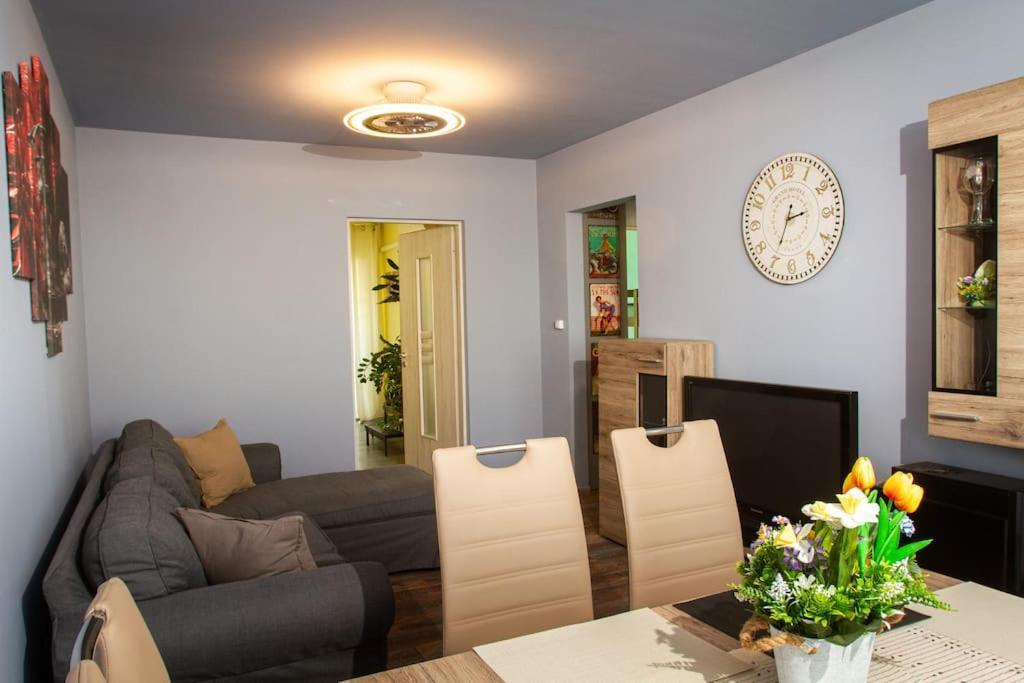 Gery'S Apartman Boedapest Buitenkant foto